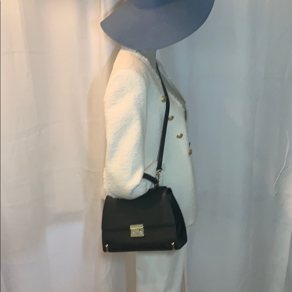 Henri Bendel Jet Black Waldorf Top Handle Satchel. - Picture 5 of 8